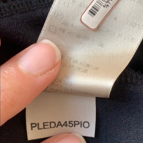 BURBERRY | Black Terry Peplum Zipper Hoodie Medium - Picture 15 of 16